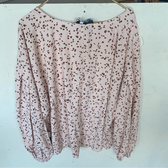 ELOQUII Elements blouse sz 24 NWT - Picture 2 of 9